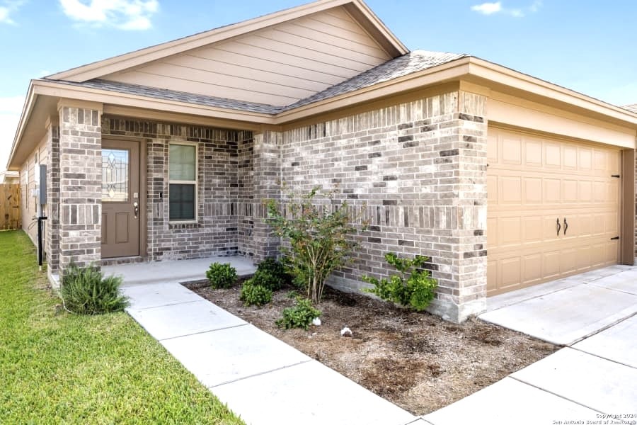 7645 Rustler Corpus Christi TX 78414