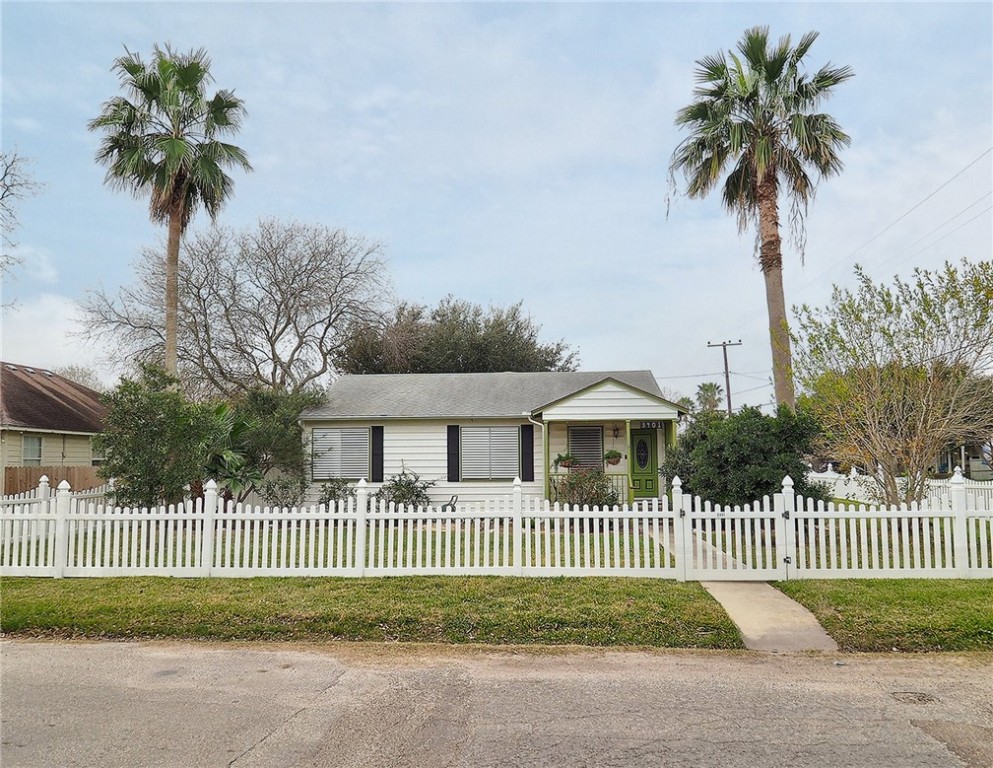 3401 Lawnview Street Corpus Christi TX 78411