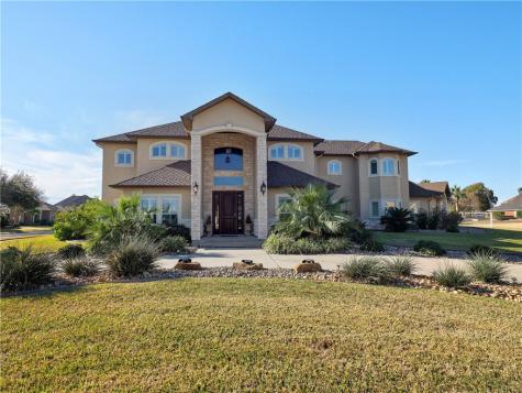 204 Black Diamond Portland TX 78374