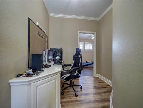 204 Black Diamond Portland TX 78374