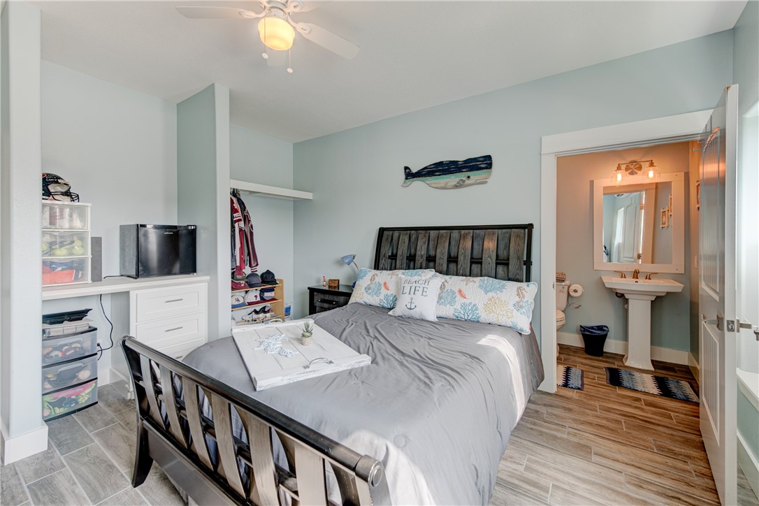 3201 S 11th Street A5 Port Aransas TX 78373
