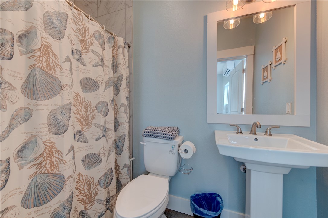 3201 S 11th Street A5 Port Aransas TX 78373
