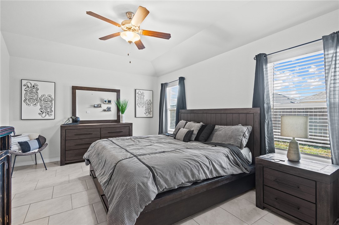 1825 Whirlaway Drive Corpus Christi TX 78417