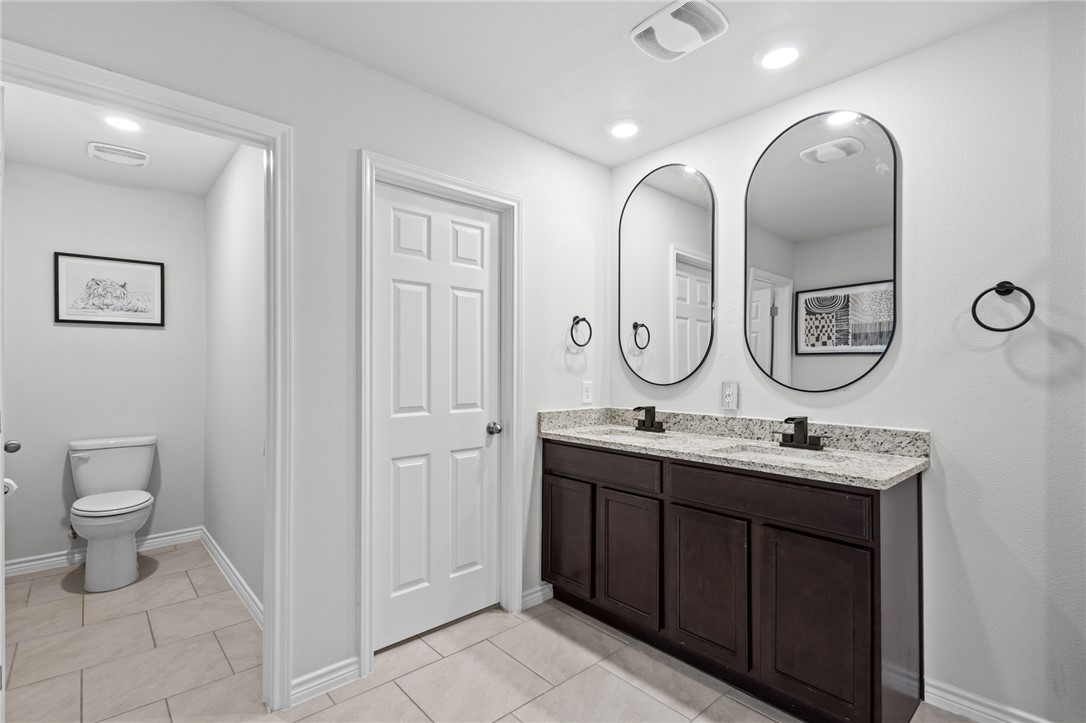 1825 Whirlaway Drive Corpus Christi TX 78417