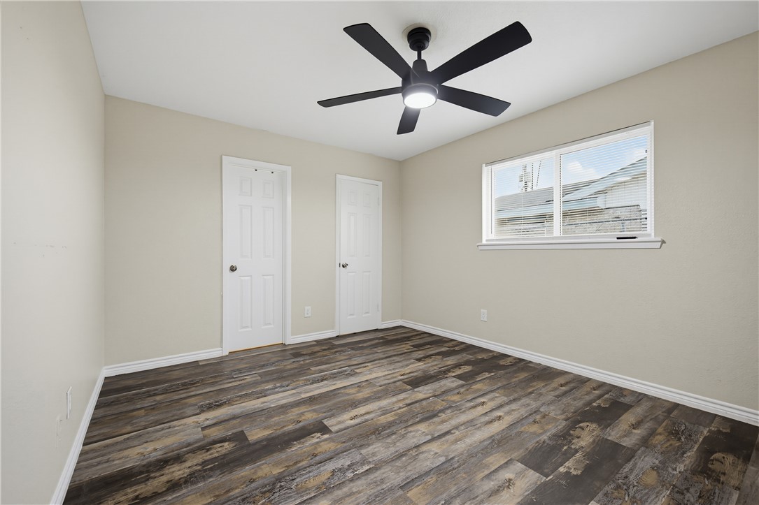 5225 Hitching Post Corpus Christi TX 78415