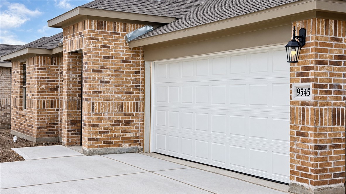 9545 Swedish Oak Drive Corpus Christi TX 78410