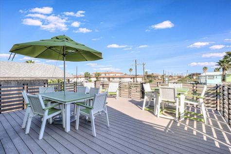 1424 S Eleventh Street Port Aransas TX 78373