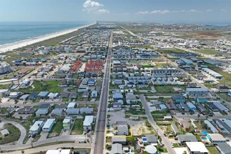 1424 S Eleventh Street Port Aransas TX 78373