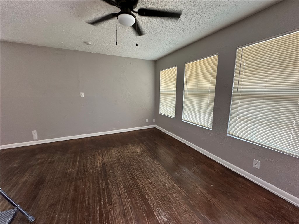 1537 Devon Drive Corpus Christi TX 78415