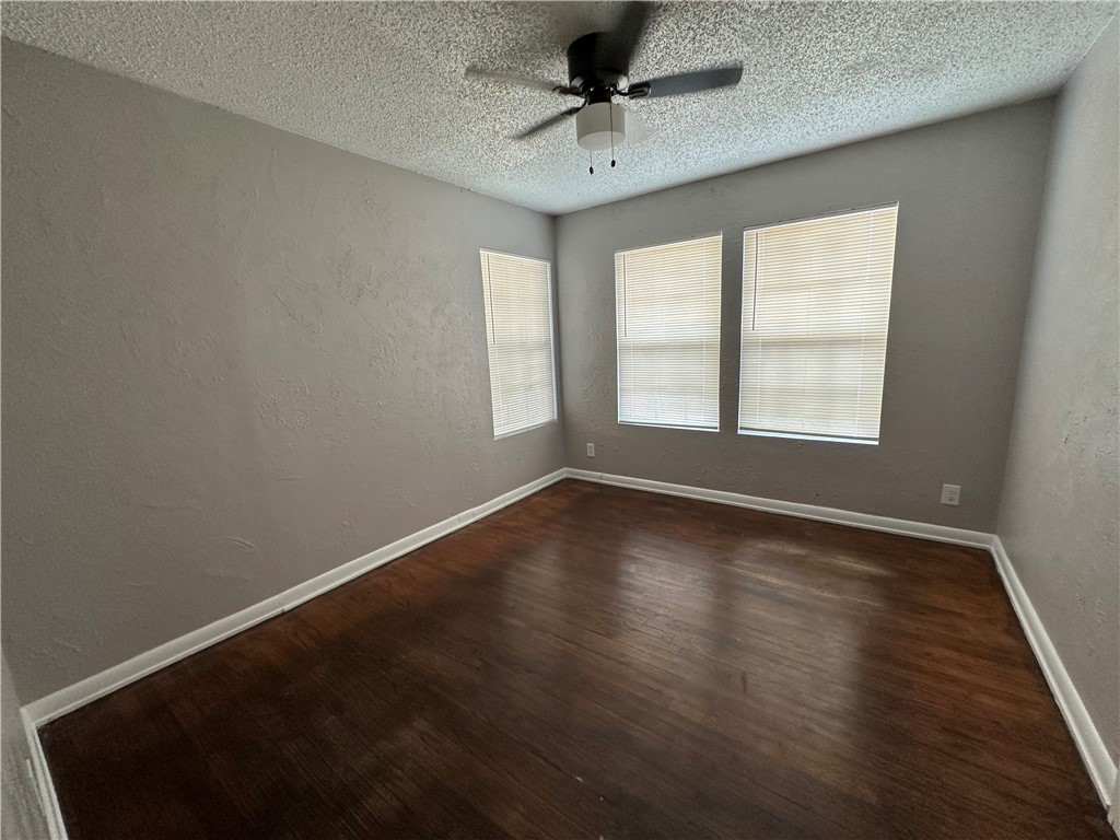 1537 Devon Drive Corpus Christi TX 78415