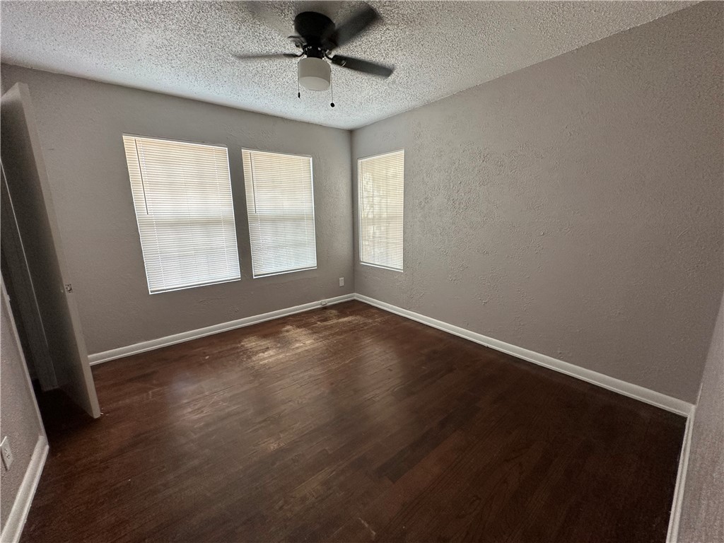 1537 Devon Drive Corpus Christi TX 78415