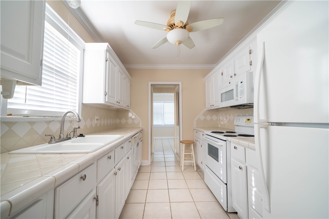313 N Morningside Street Corpus Christi TX 78404