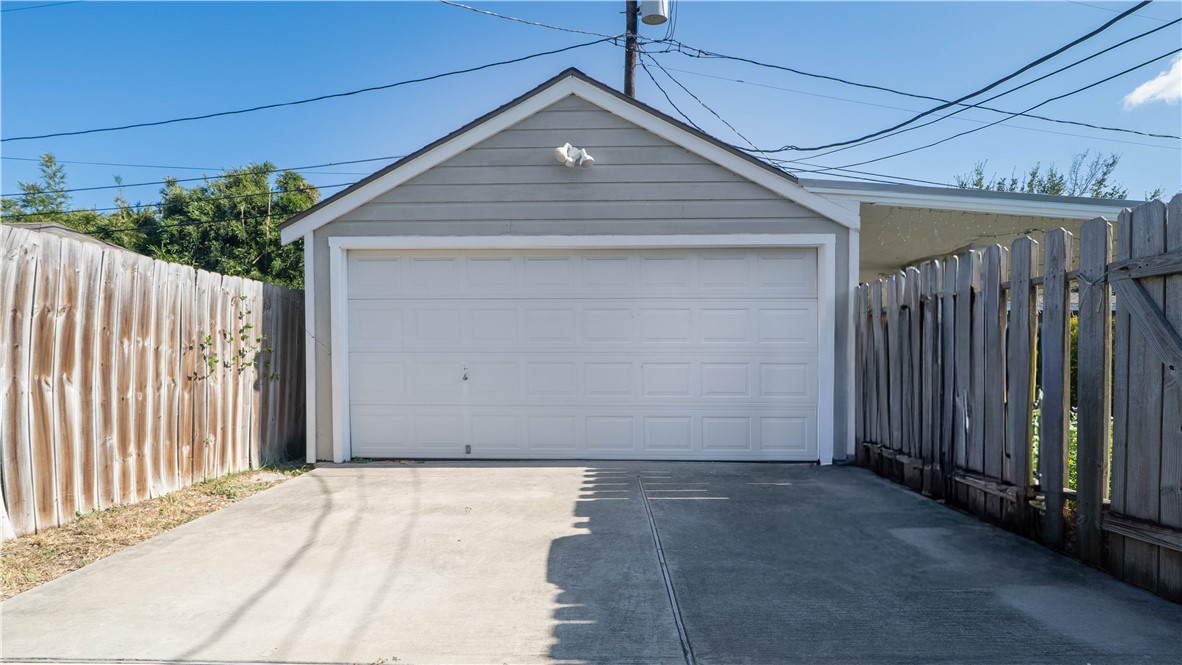 313 N Morningside Street Corpus Christi TX 78404