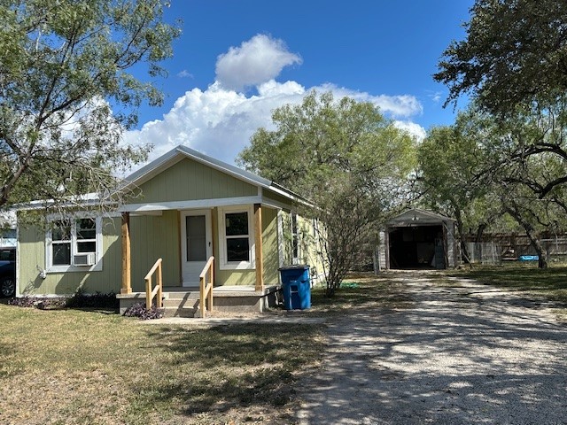 224 Hazen Avenue Sinton TX 78387
