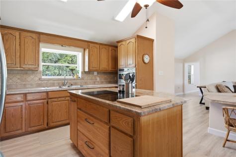 1663 Mooney Ingleside TX 78362