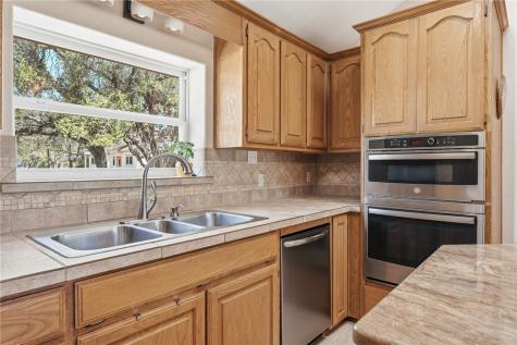 1663 Mooney Ingleside TX 78362