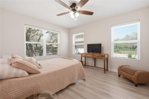 1663 Mooney Ingleside TX 78362