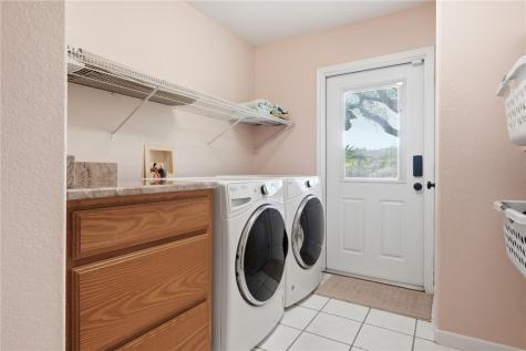 1663 Mooney Ingleside TX 78362
