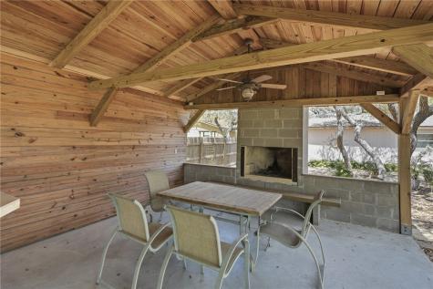 1663 Mooney Ingleside TX 78362