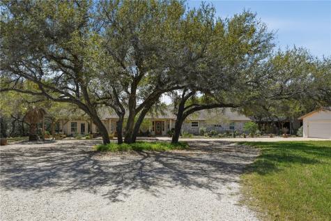 1663 Mooney Ingleside TX 78362