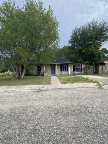 1021 W Main Street Alice TX 78332