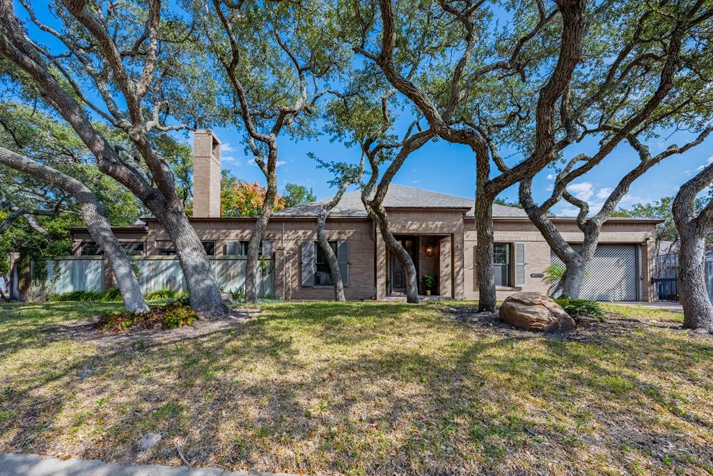 2006 Crescent Drive Rockport TX 78382