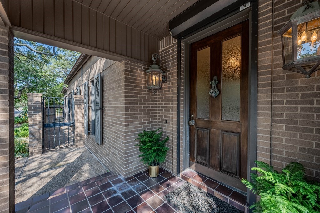 2006 Crescent Drive Rockport TX 78382