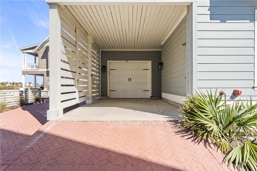 200 Sunset Avenue Port Aransas TX 78373