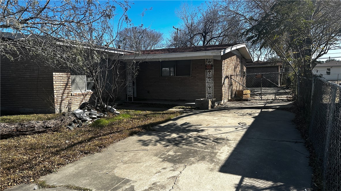 525 Ohio Avenue Corpus Christi TX 78404