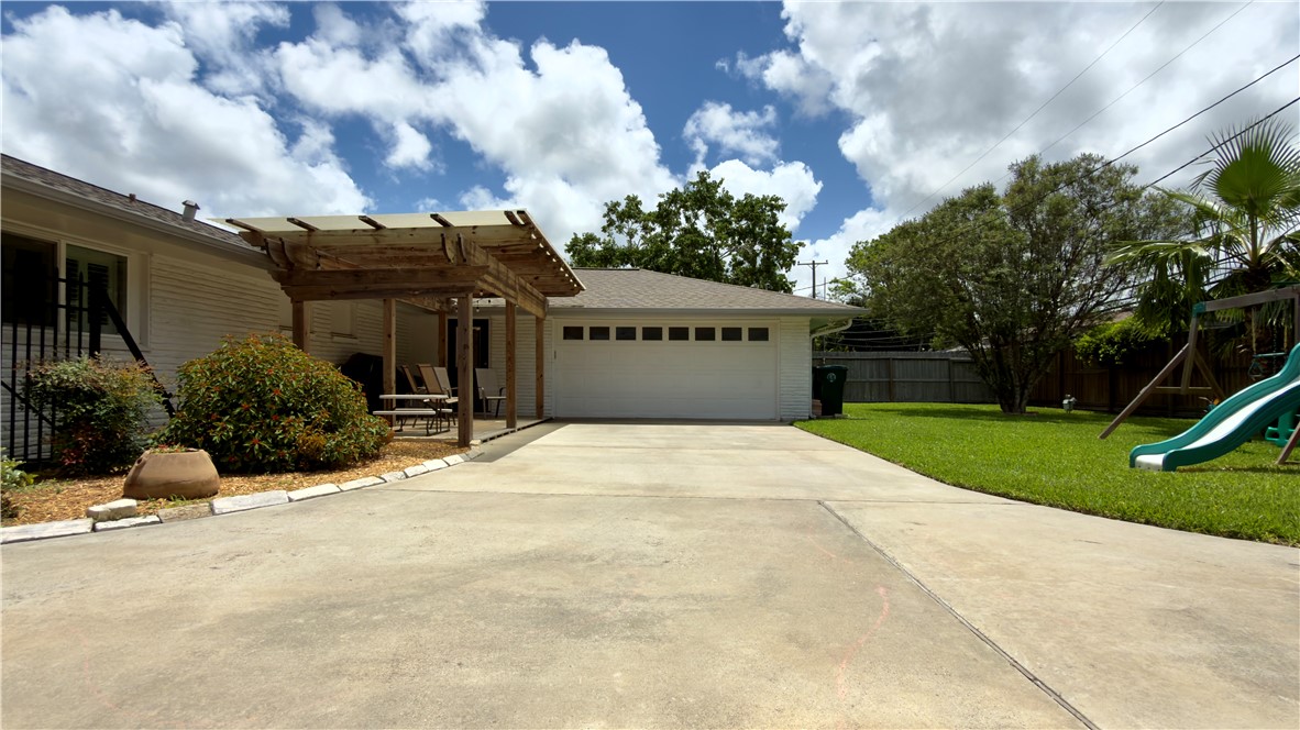 638 Moray Place Corpus Christi TX 78411