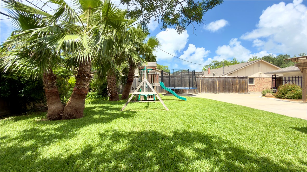 638 Moray Place Corpus Christi TX 78411
