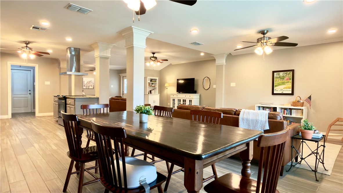 638 Moray Place Corpus Christi TX 78411