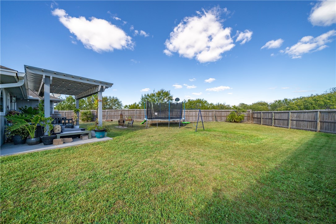 7442 Russ Corpus Christi TX 78414
