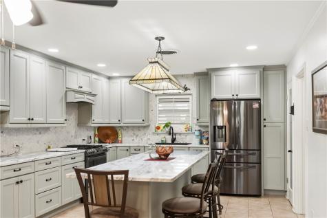 155 Harbor Mathis TX 78368