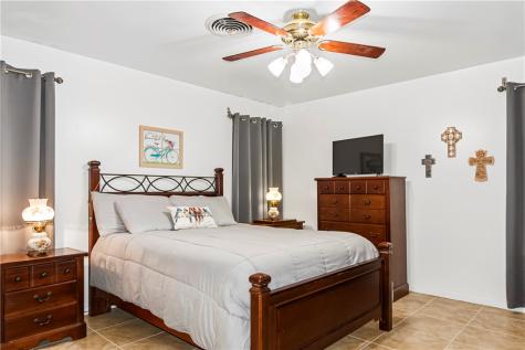 155 Harbor Mathis TX 78368