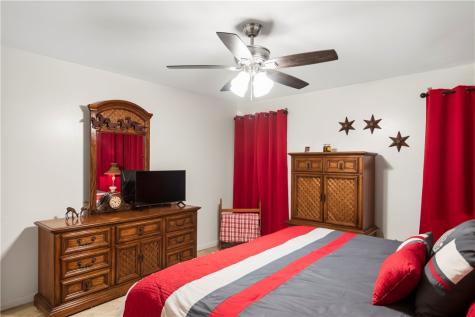 155 Harbor Mathis TX 78368