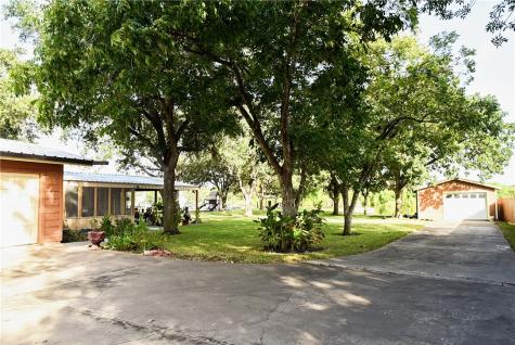 155 Harbor Mathis TX 78368