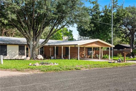 155 Harbor Mathis TX 78368