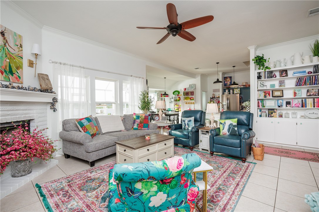 14846 Dasmarinas Drive Corpus Christi TX 78418