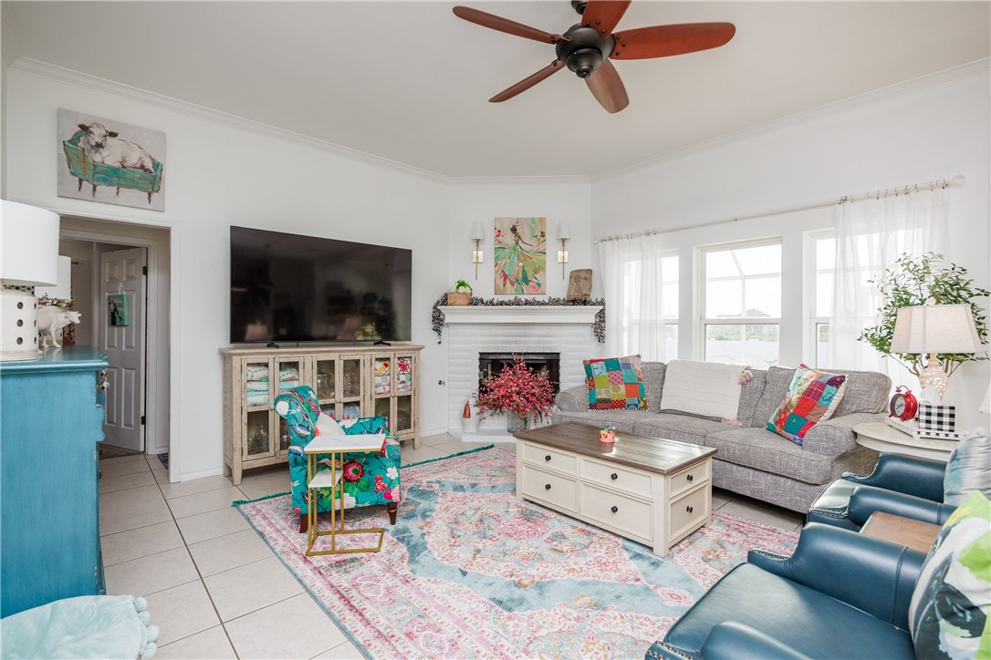 14846 Dasmarinas Drive Corpus Christi TX 78418