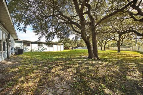 1045 S Saunders Street Aransas Pass TX 78336