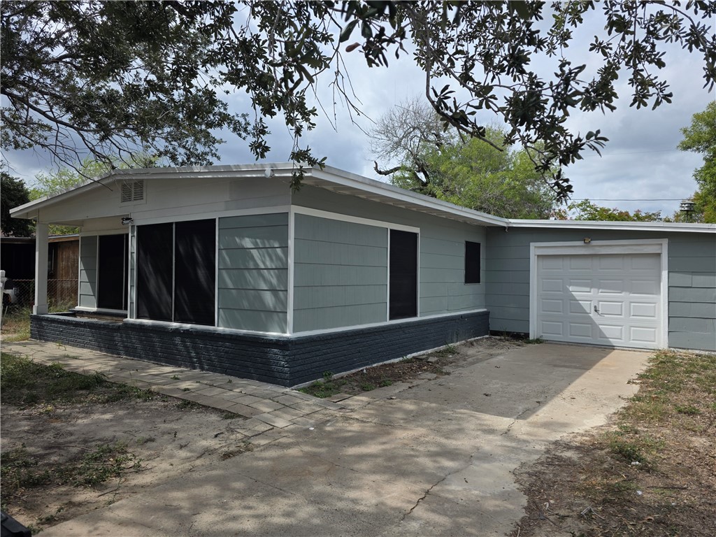 4513 Carroll Corpus Christi TX 78415