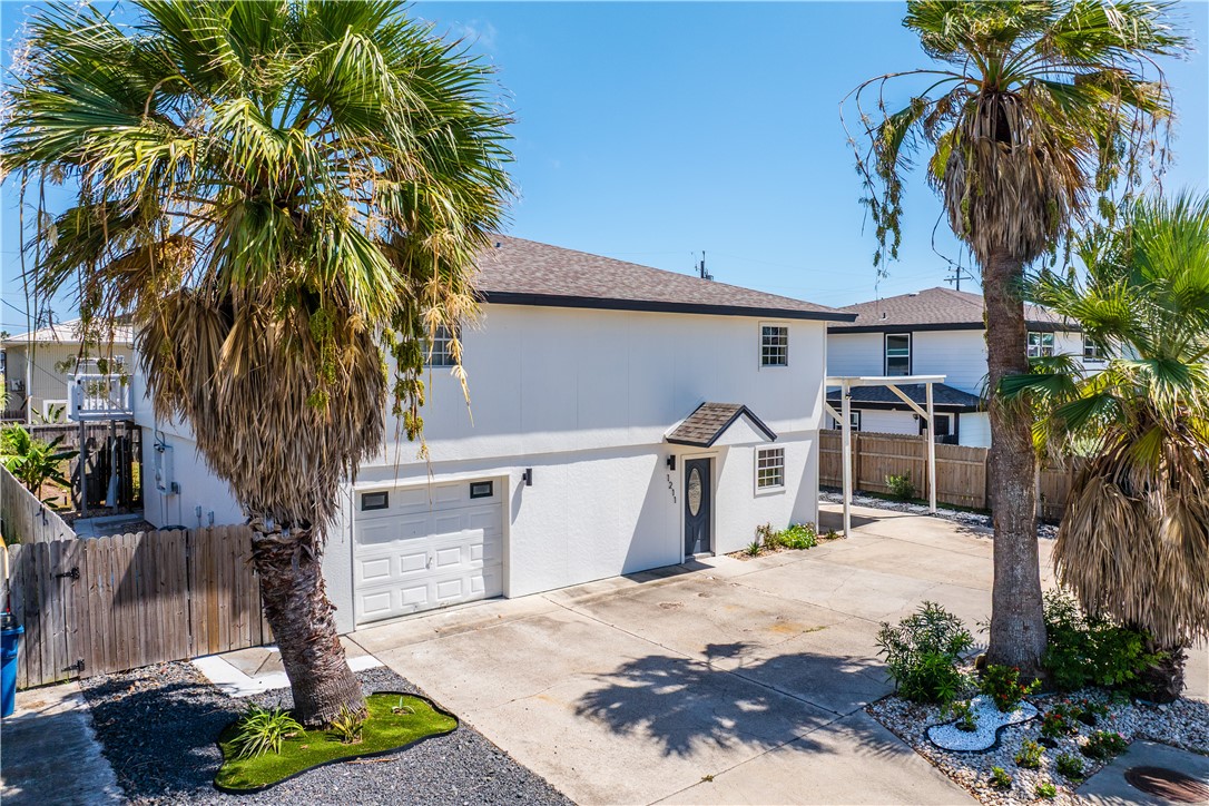 1211 Whispering Sands Street Port Aransas TX 78373