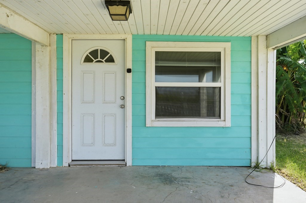 554 Copano Cove Rockport TX 78382