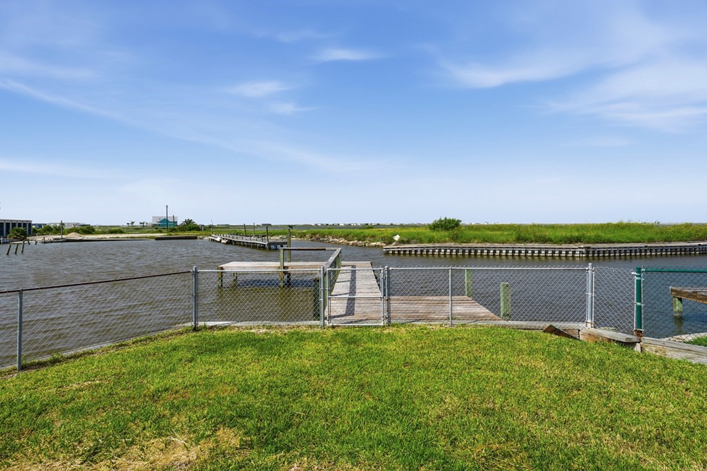 554 Copano Cove Rockport TX 78382