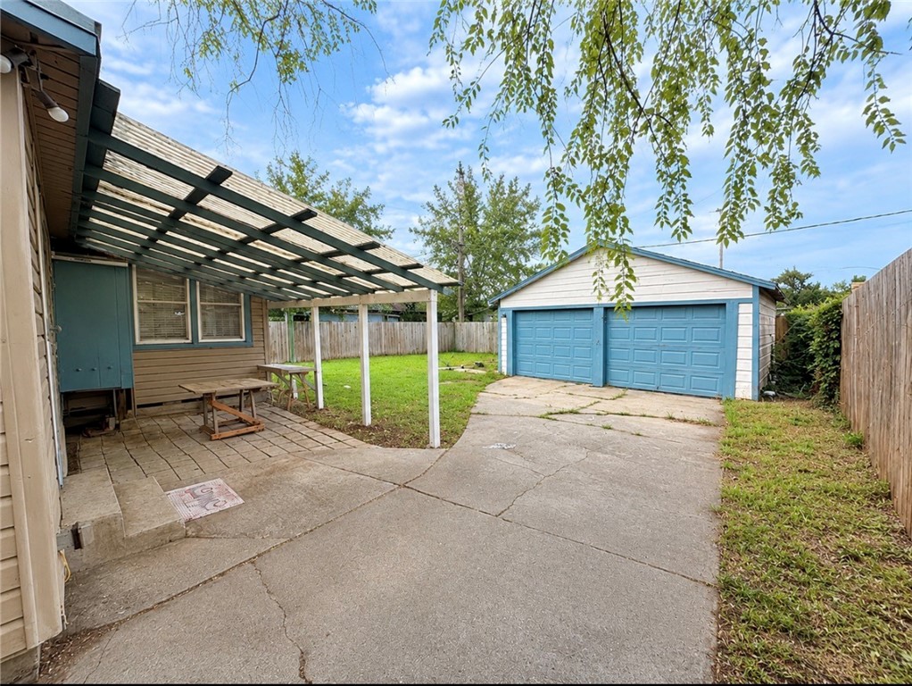 4305 Willow Street Corpus Christi TX 78411