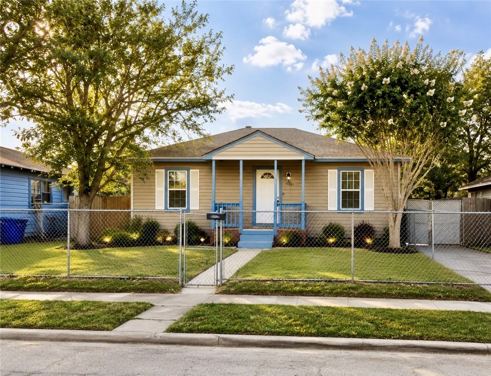 4305 Willow Street Corpus Christi TX 78411