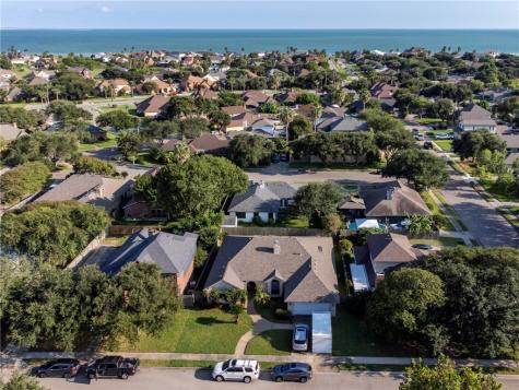 308 Sea Gate Drive Portland TX 78374