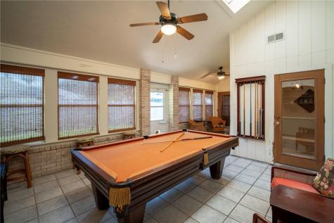 308 Sea Gate Drive Portland TX 78374