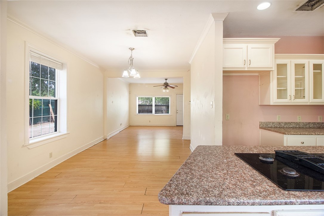 302 Wray Lane Corpus Christi TX 78412